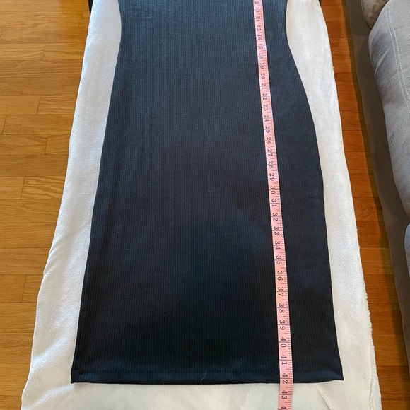 Vici Off Shoulder Bodycon Dress - Picture 6 of 8